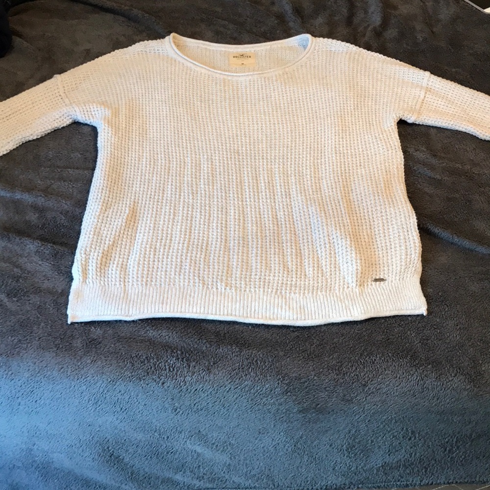 White knit sweater